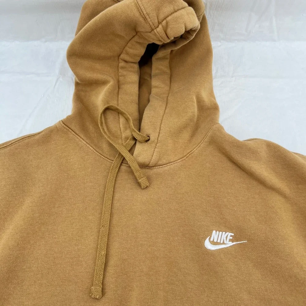 Nike Sportswear Club Fleece Pullover Hoodie Camel Tan BV2654-722‎ Mens Medium